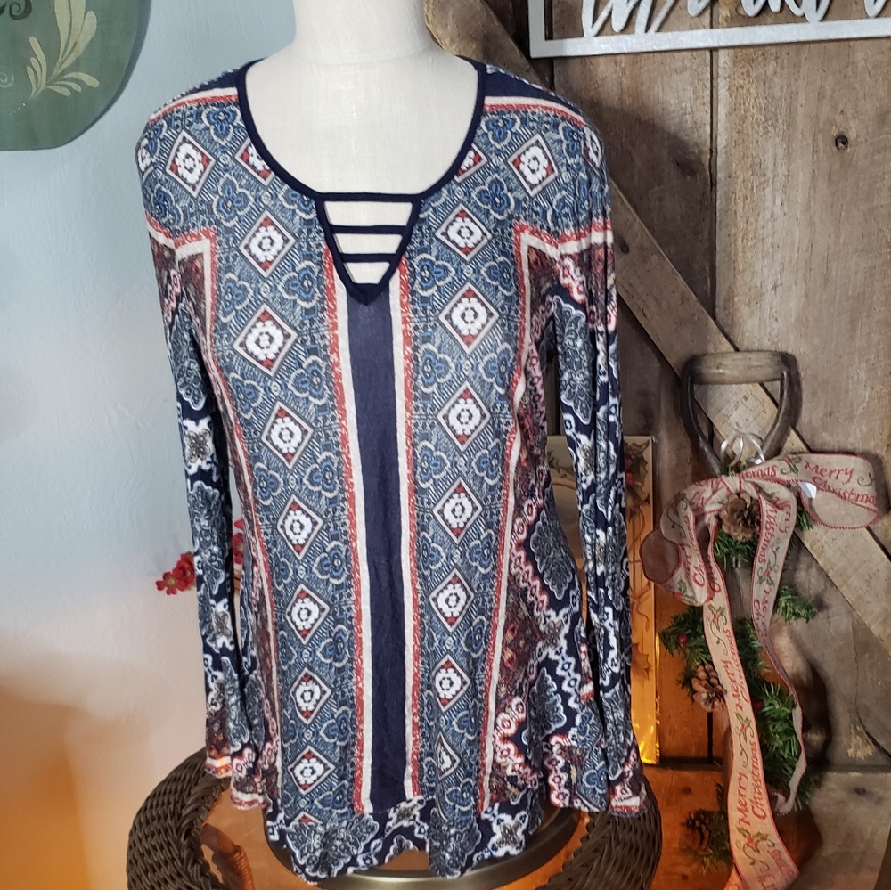 One World Tunic with Baby Bell Sleeves